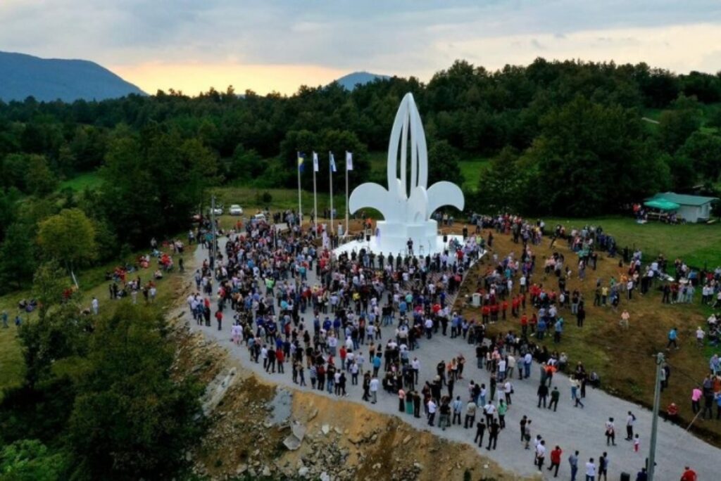 Za Dan oslobođenja otvoreno impresivno spomen-obilježje “Ljiljan”