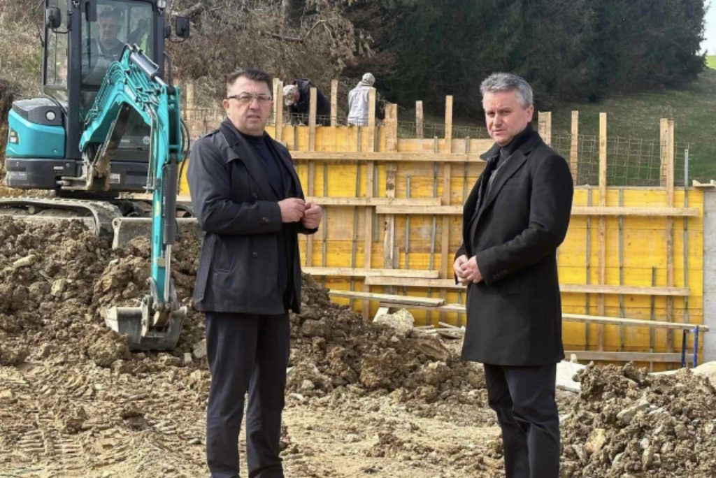 Slunj: Uskoro završetak radova na izgradnji Spomen parka